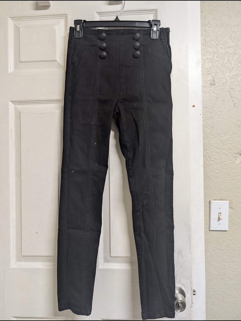 Forever 21 Black Skinny High-Waist Jeans with Button Detail